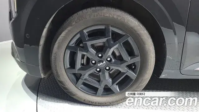 Kia Carnival 2025 — Şəkil 25/35