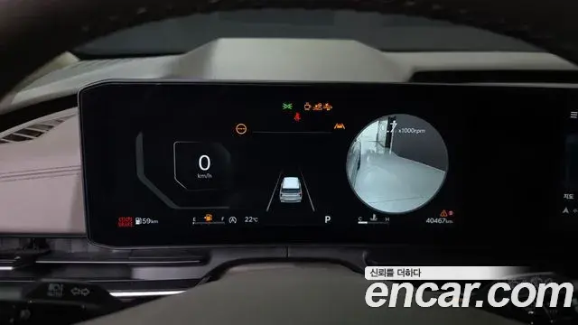 Kia Carnival 2025 — Şəkil 22/35