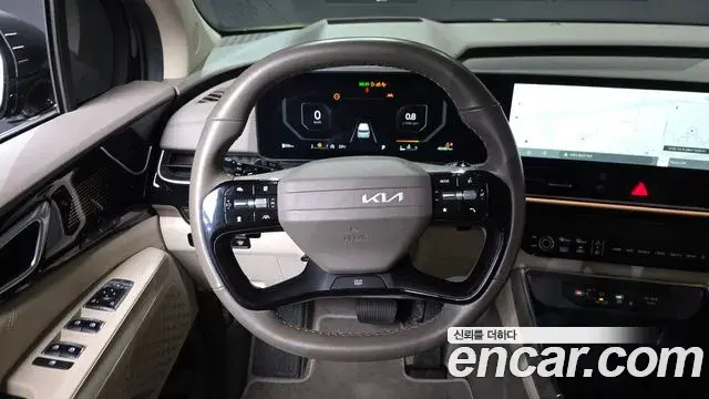 Kia Carnival 2025 — Şəkil 30/35