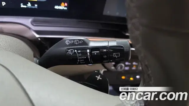 Kia Carnival 2025 — Şəkil 24/35