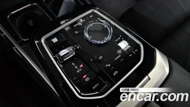 BMW 7 Series 2025 — Фото 9/20
