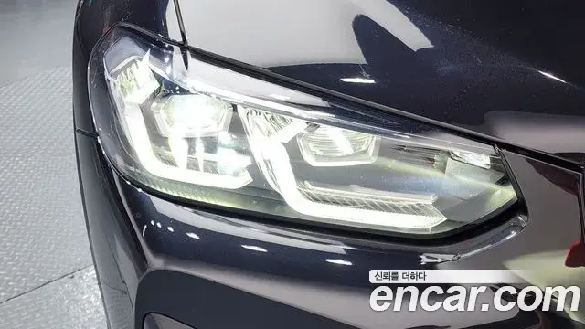 BMW X3 2023 — ფოტო 26/38