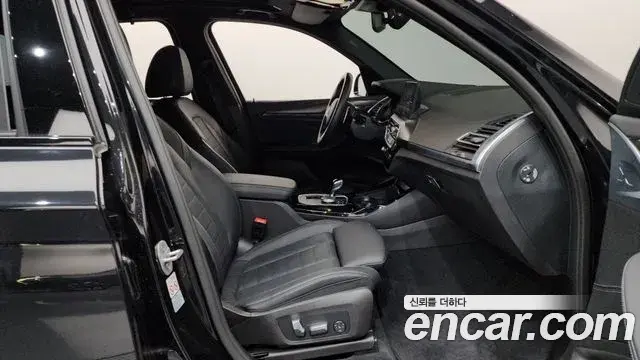 BMW X3 2023 — ფოტო 9/38