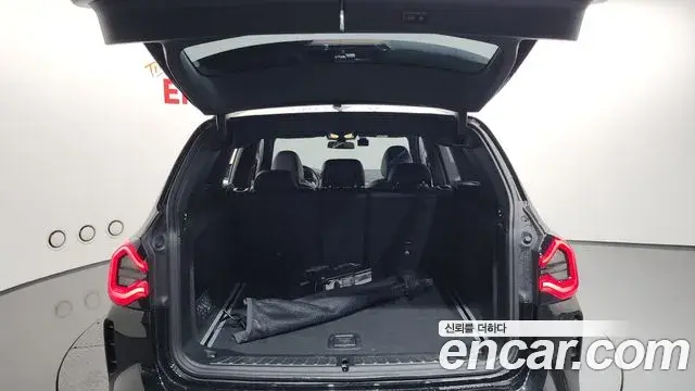 BMW X3 2023 — ფოტო 28/38
