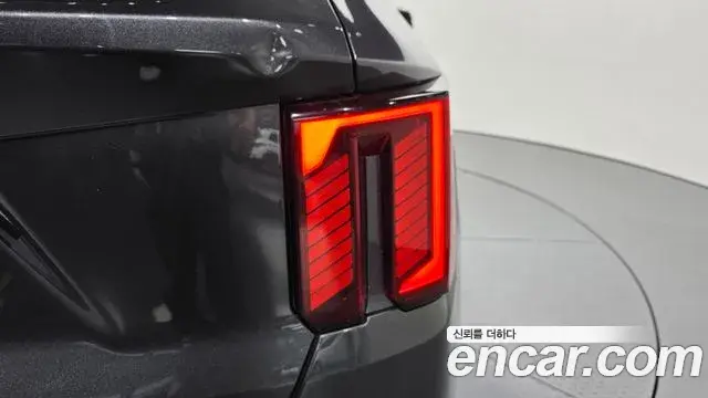 Kia Sorento 2023 — Photo 23/35