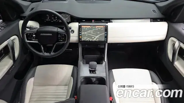 Land Rover Discovery Sport 2025 — Фото 6/20