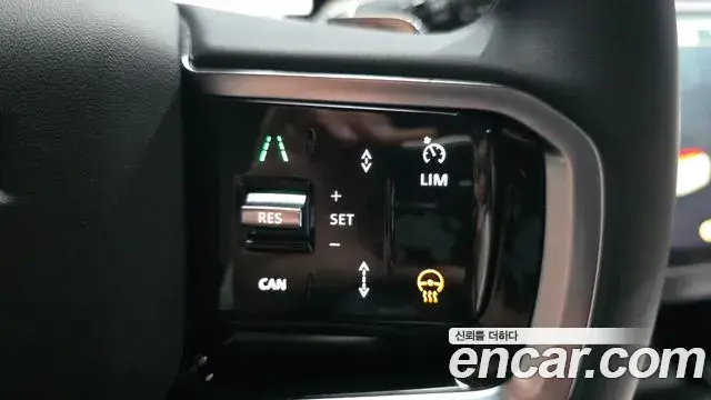 Land Rover Discovery Sport 2025 — ფოტო 6/34