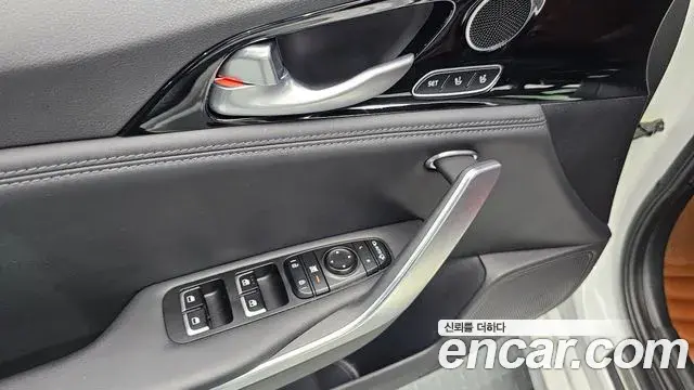 Kia Stinger 2018 — Photo 12/30