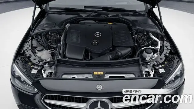 Mercedes-Benz C-Class 2022 — Şəkil 8/11