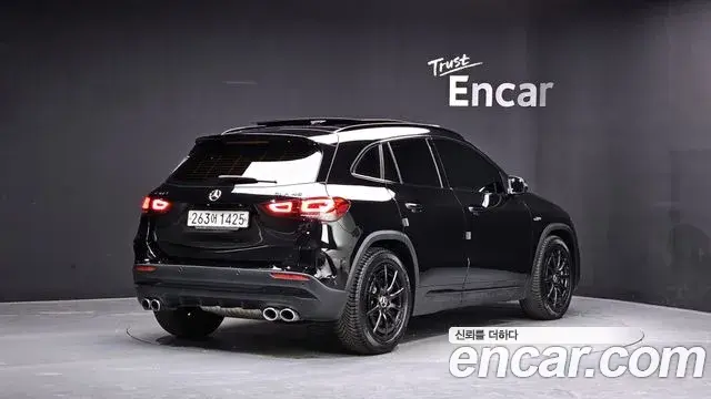 Mercedes-Benz GLA-Class 2022 — Фото 2/20