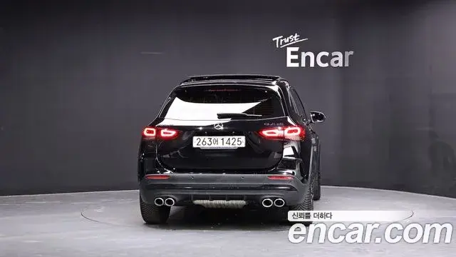 Mercedes-Benz GLA-Class 2022 — Фото 4/20