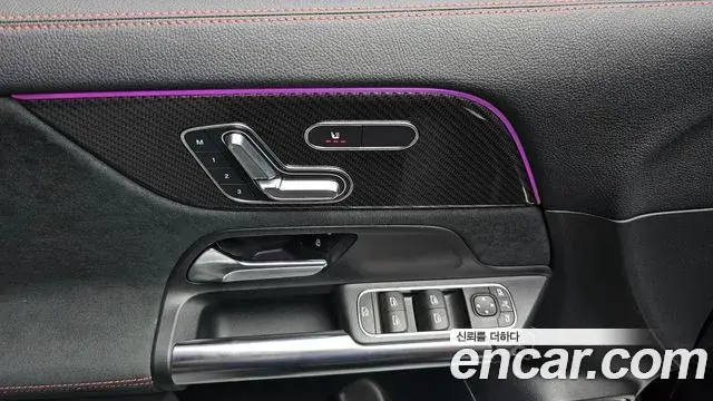 Mercedes-Benz GLA-Class 2022 — Фото 16/20