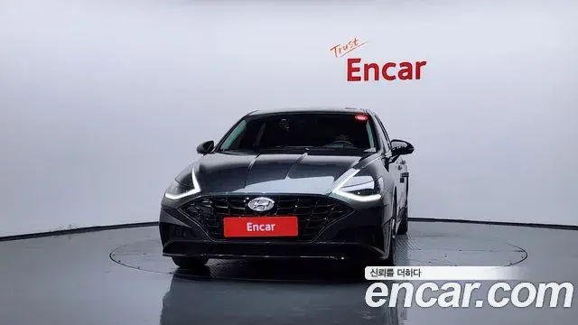 Hyundai Sonata 2021 — Фото 3/20