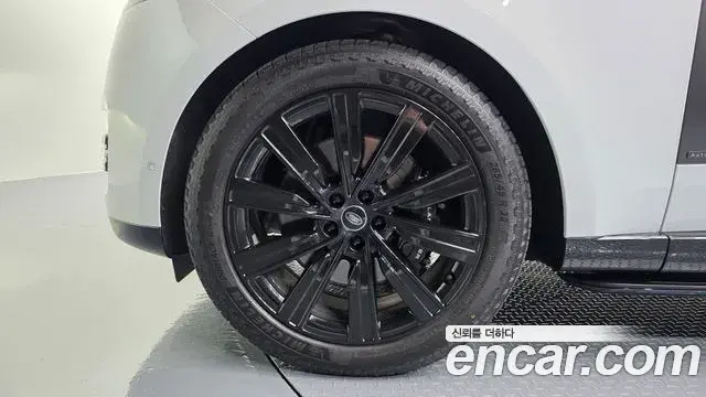 Land Rover Range Rover 2025 — Şəkil 15/20
