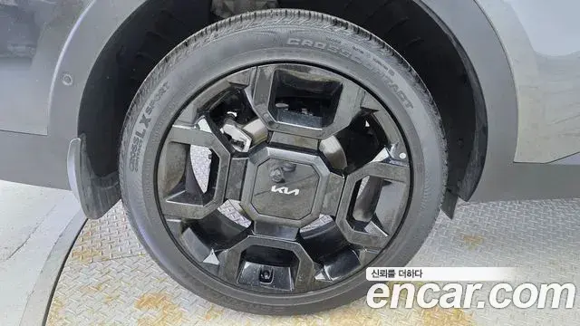 Kia Sorento 2024 — Photo 20/37