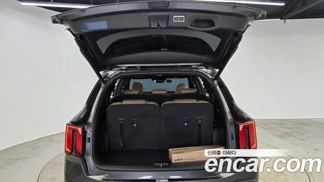 Kia Sorento 2024 — Photo 23/37