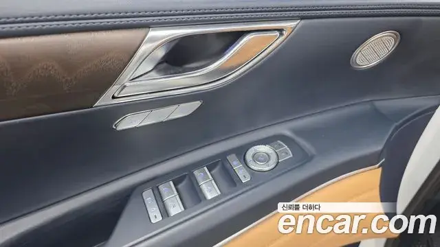 Genesis GV80 2022 — ფოტო 33/37