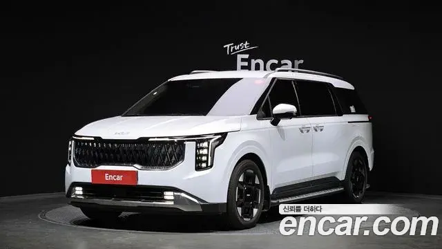Kia Carnival 2024 — Şəkil 5/20