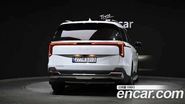 Kia Carnival 2024 — Şəkil 11/20
