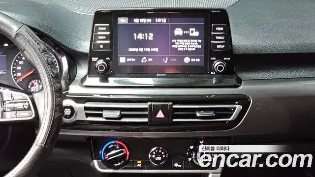 Kia Seltos 2020 — Photo 8/20