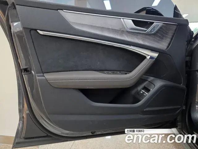 Audi A7 2025 — Фото 17/20