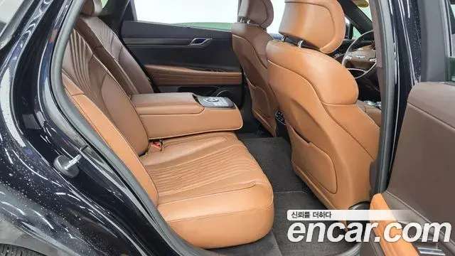 Genesis G80 2022 — ფოტო 18/20