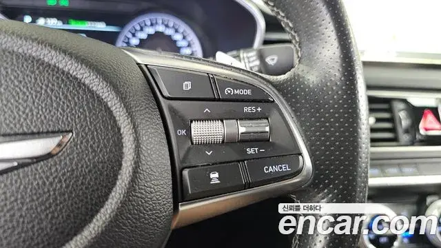 Genesis G70 2018 — ფოტო 33/33