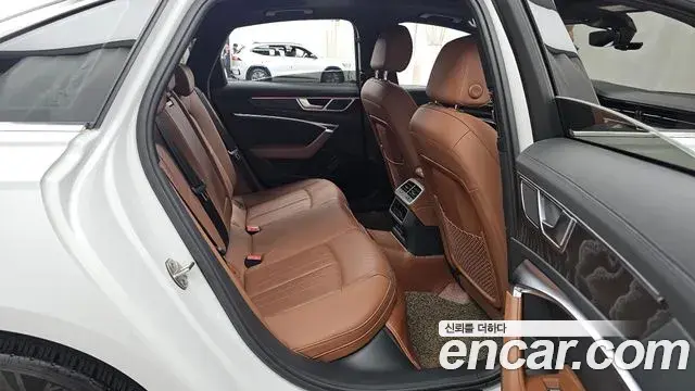 Audi A6 2023 — Şəkil 19/30