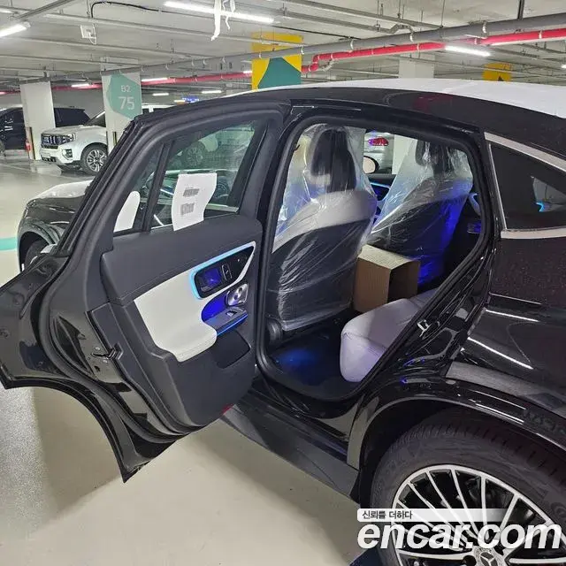 Mercedes-Benz GLC-Class 2026 — Şəkil 10/17