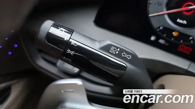 Kia K8 2023 — Photo 20/32