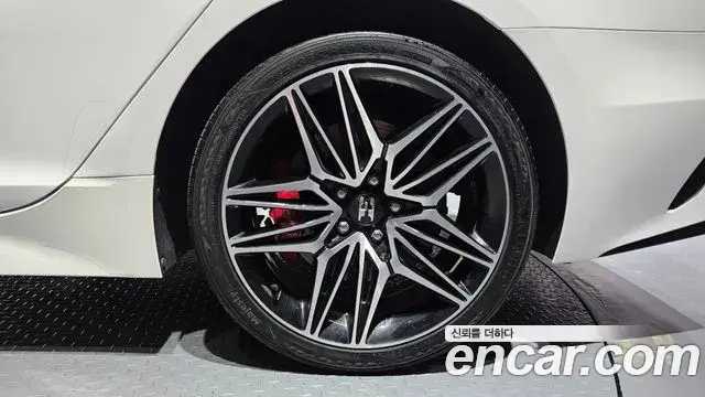 Kia Stinger Meister 2020 — Şəkil 23/33