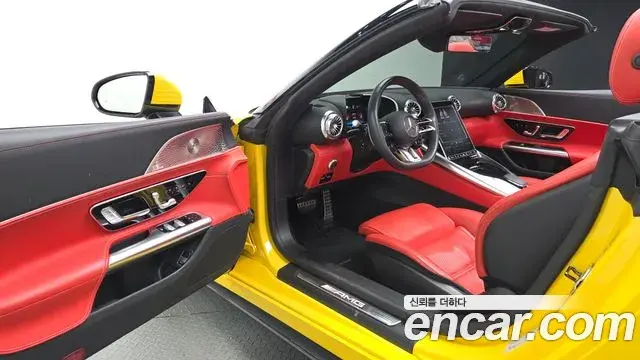 Mercedes-Benz SL-Class 2023 — Photo 18/33