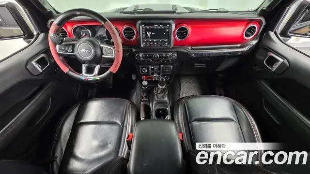 Jeep Wrangler 2021 — Photo 26/30