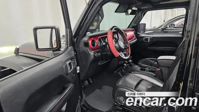 Jeep Wrangler 2021 — Photo 8/30