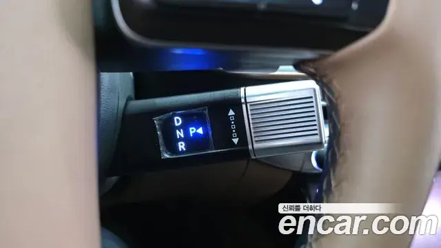 Hyundai Grandeur Hybrid 2024 — ფოტო 14/35