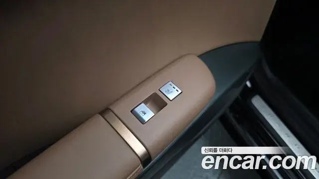 Hyundai Grandeur Hybrid 2024 — ფოტო 34/35