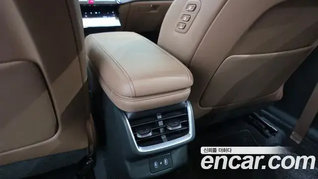 Hyundai Grandeur Hybrid 2024 — ფოტო 22/35