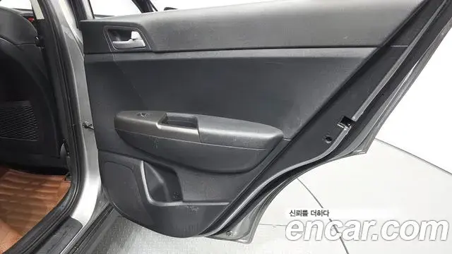 Kia Sportage The Bold 2019 — ფოტო 32/34