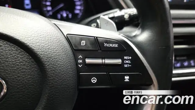 Hyundai Sonata 2019 — Фото 19/20