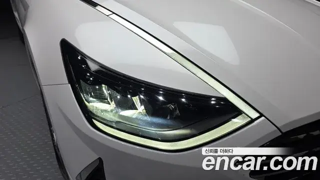 Hyundai Sonata Hybrid 2019 — Şəkil 1/37