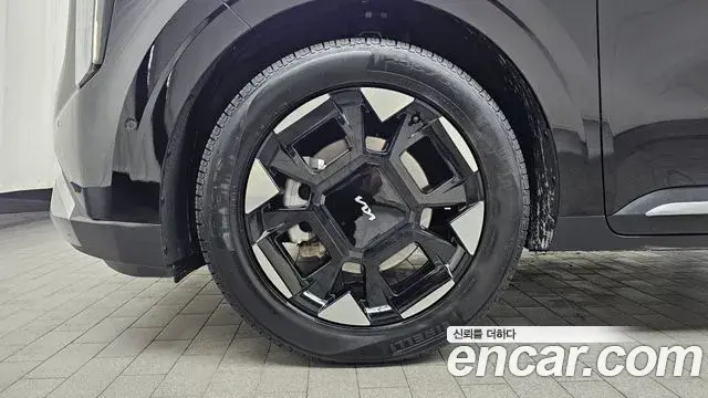 Kia Carnival 2025 — Photo 8/33