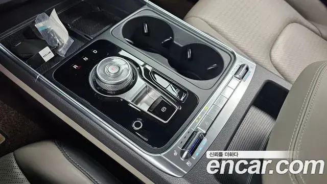 Kia Carnival 2025 — Photo 16/33