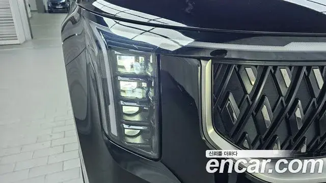 Kia Carnival 2025 — Photo 20/33