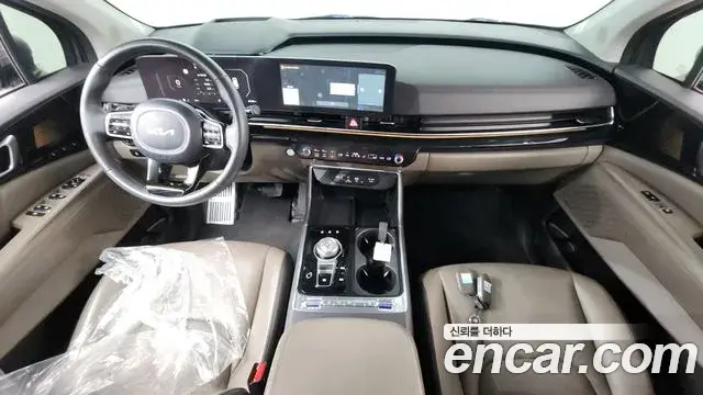 Kia Carnival 2023 — Фото 7/20
