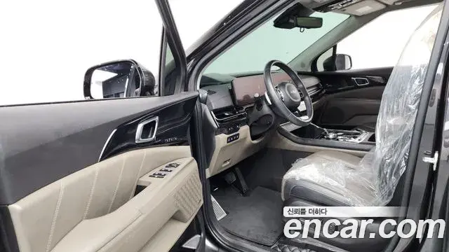 Kia Carnival 2023 — Фото 10/20