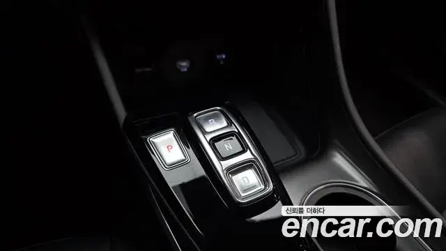 Hyundai Sonata Hybrid 2022 — Şəkil 15/31