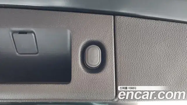 Cadillac Escalade 2019 — ფოტო 10/42