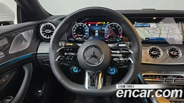 Mercedes-Benz AMG GT 2024 — Photo 31/36