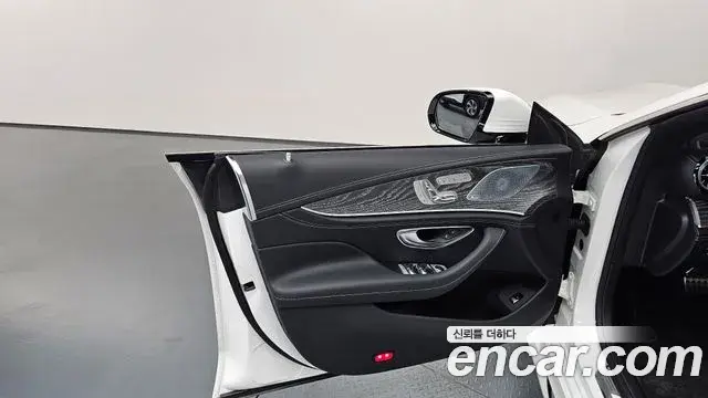 Mercedes-Benz AMG GT 2024 — Photo 32/36