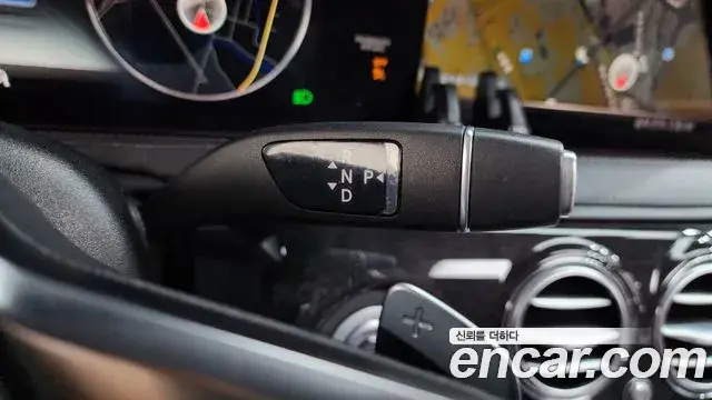 Mercedes-Benz S-Class 2019 — Şəkil 1/20